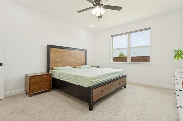 Foto del edificio - 465 Willowmore Dr