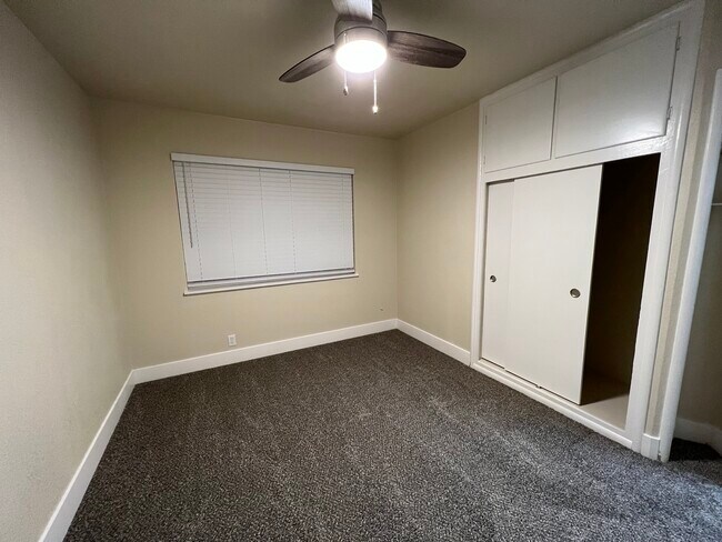 2nd bedroom - 536 N Gertrude Ave
