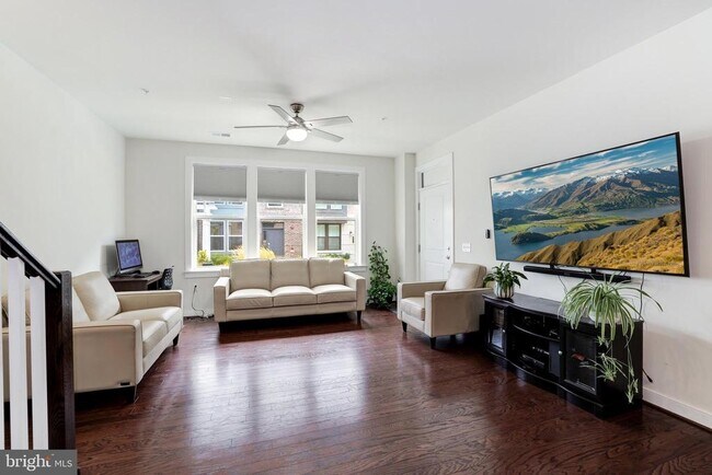 Foto del edificio - 13389 Launders St