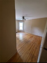 Building Photo - 96 Rutgers St