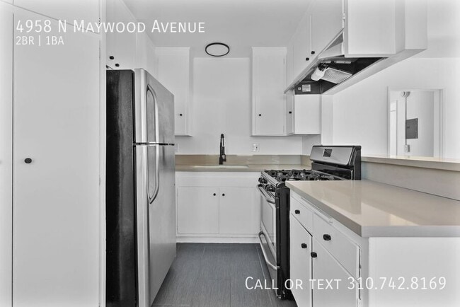 Photo - 4958 N Maywood Ave Apartment