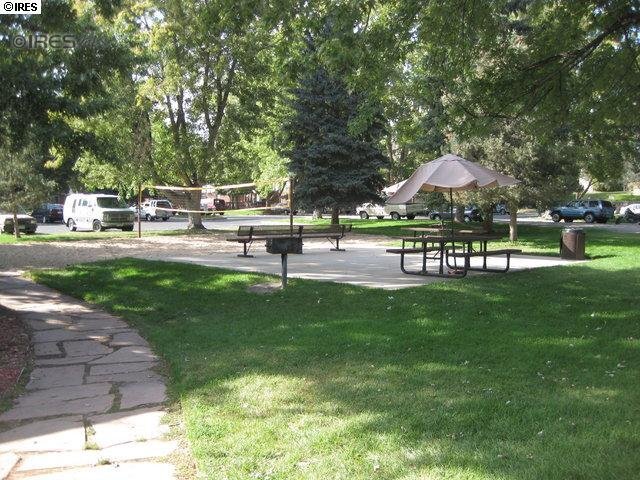 Volleyball courts/Sitting Area - 3250 Oneal Cir