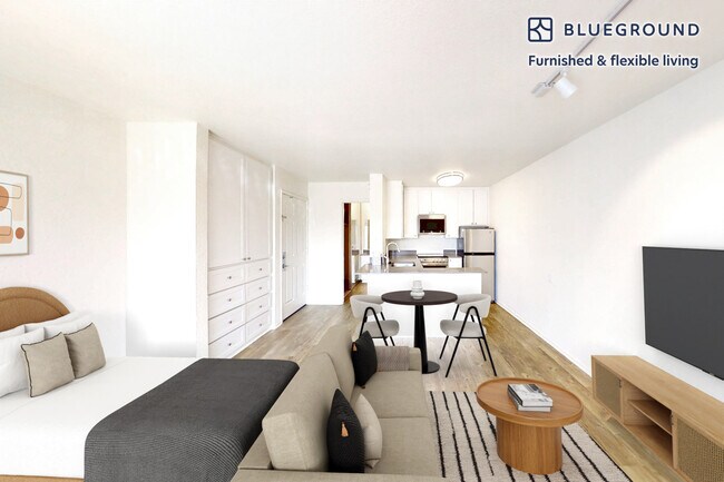 Building Photo - 333 1st St