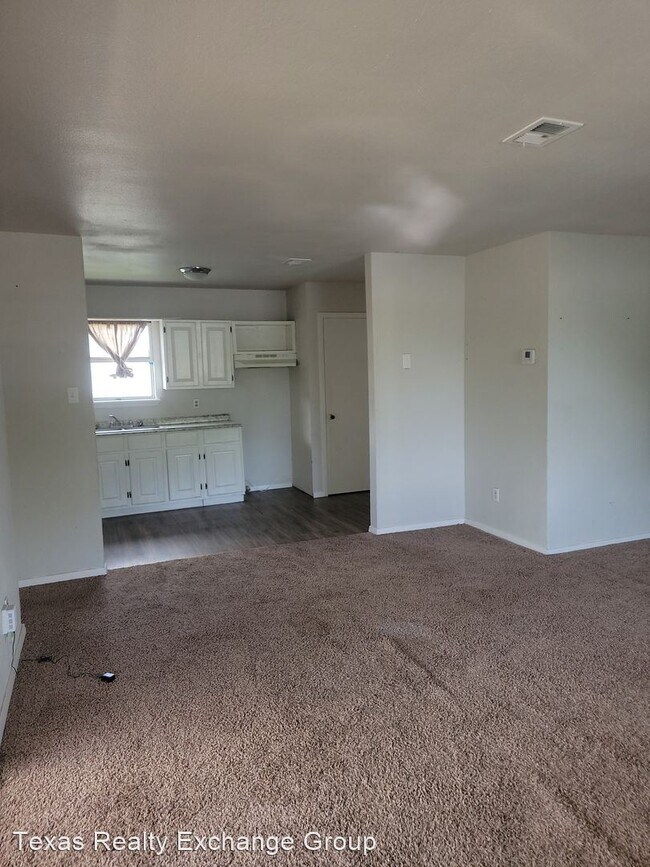 Foto del edificio - 3 br, 2 bath House - 621 Cheyenne St,