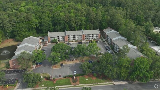  - Franklin Woods - Students: Save up to 10%!