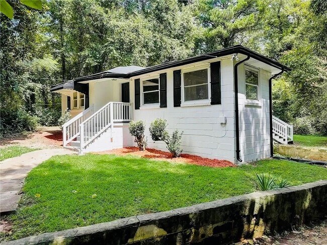 Building Photo - 4402 Sims Rd