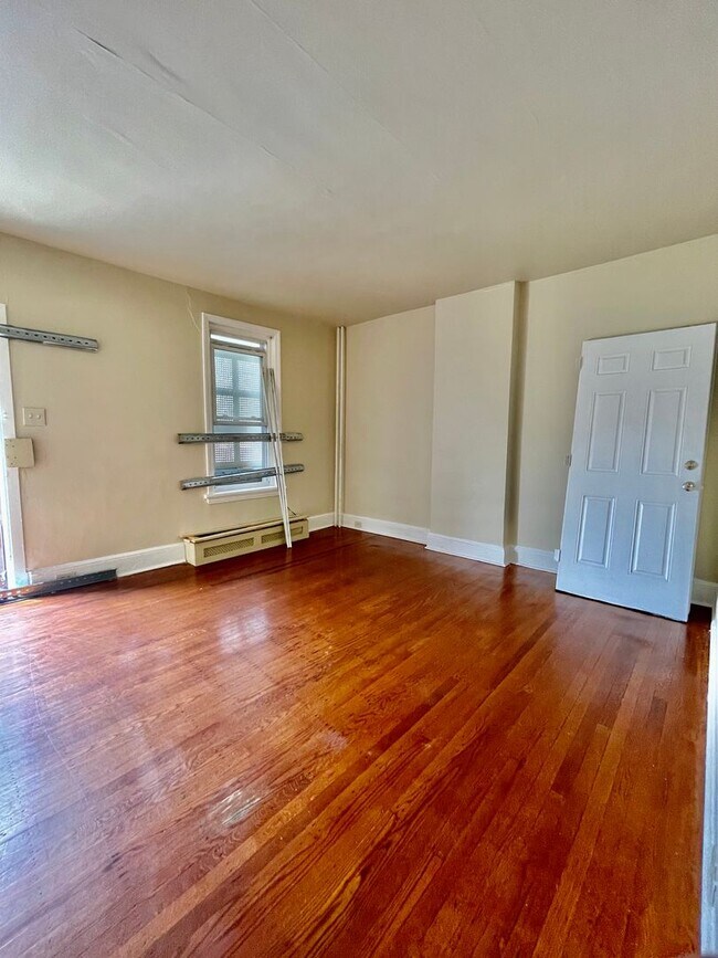 Foto del edificio - PHA Welcomed