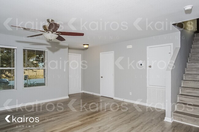 Foto del edificio - 3703 Avalon Lake Dr SW