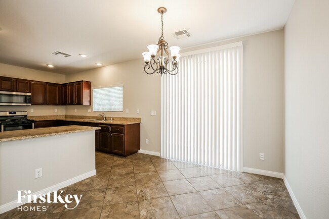 Foto del edificio - 6712 Druid Hills St
