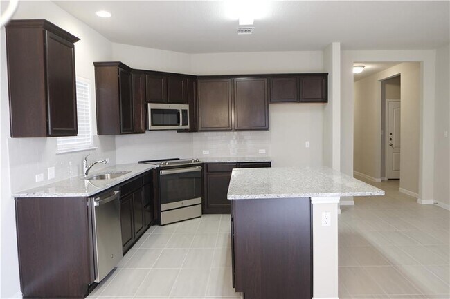 Foto del edificio - 256 Scenic Hills Cir