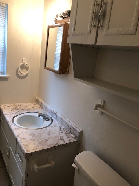 Foto del edificio - 425-501 Westlawn Dr