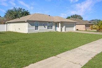 Building Photo - 1117 Peregrine St