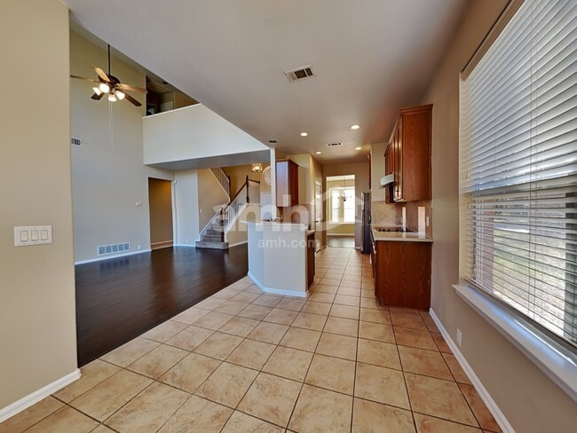 Building Photo - 2844 S Serrano