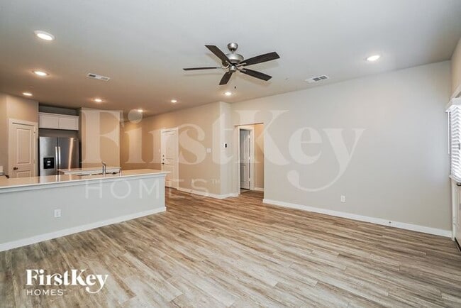 Foto del edificio - 319 Aveen Path