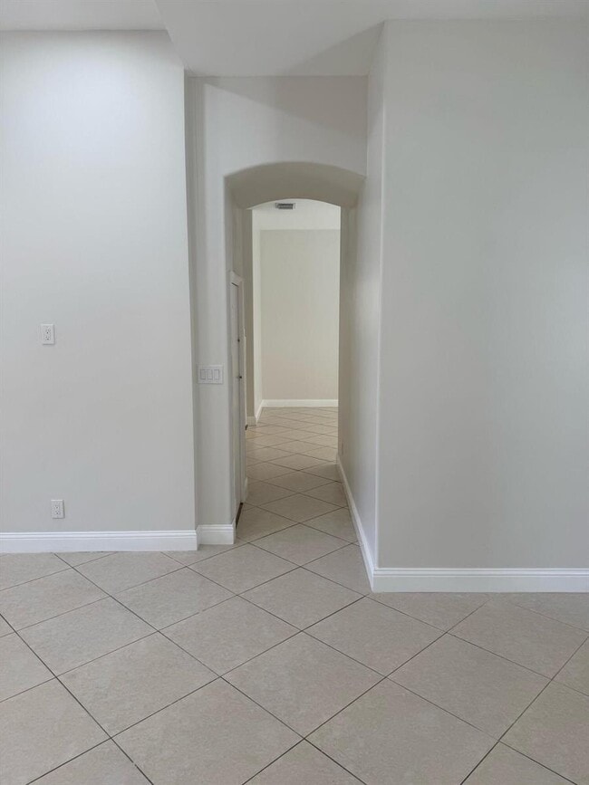 Foto del edificio - 5076 SW 38th Way
