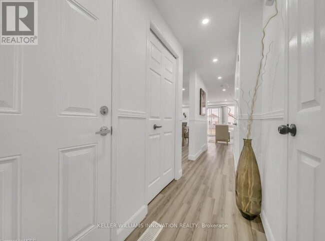 Building Photo - 239 Red Clover Ct