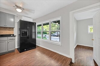 Building Photo - 601 Booker T Washington St