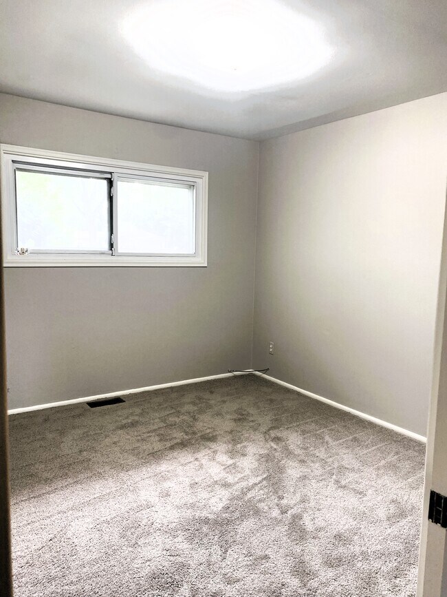 Dormitorio n.º 1 - 1611 Ludean Dr