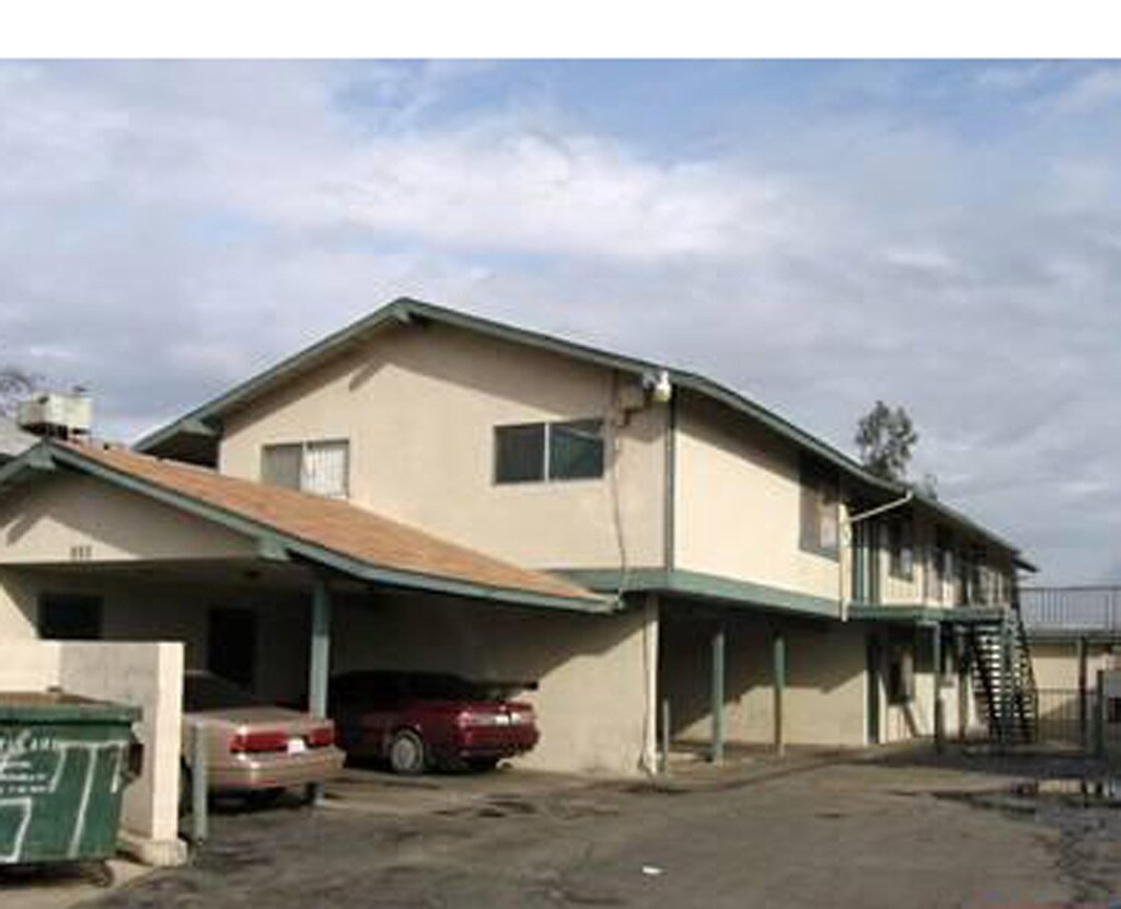 Primary Photo - 630 S Dayton Rd