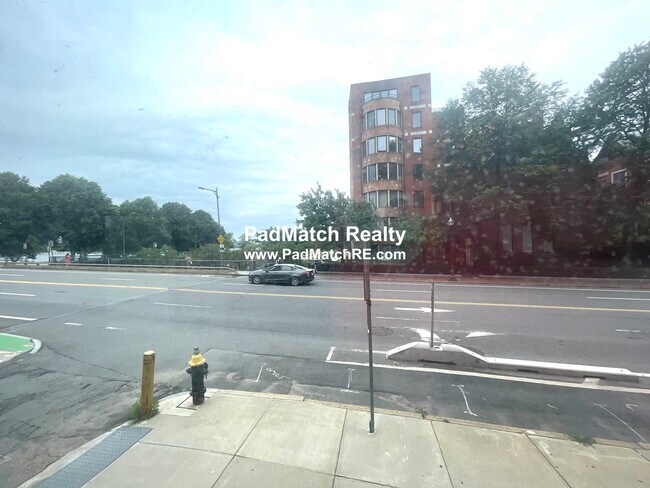 Foto del edificio - 504 Beacon St