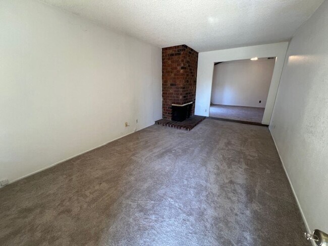 Foto del edificio - 8947-8949 El Oro Plaza Dr