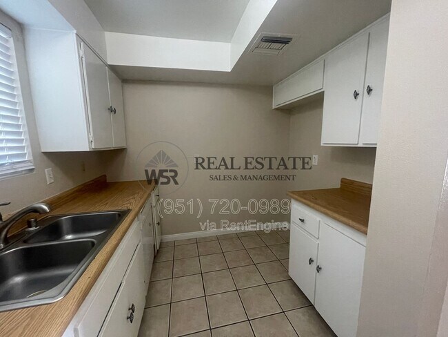 Foto del edificio - 35106 Mesa Grande Dr