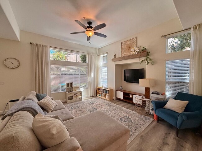 Building Photo - Beautifully Updated Home with Modern Finishes & Private Backyard Retreat!