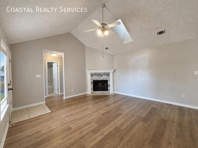Building Photo - 1108 Post Oak Path