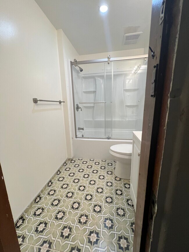 Foto del edificio - 1124 Rosario Dr