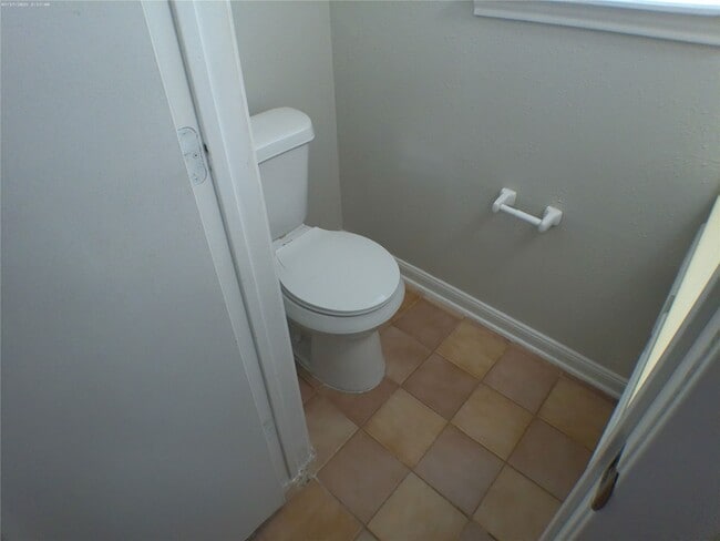 Foto del edificio - 14203 Burgoyne Rd