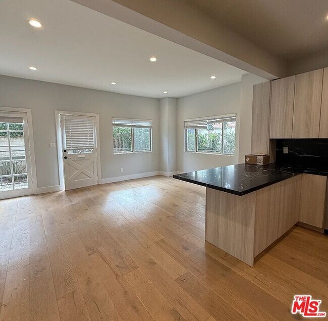 Foto del edificio - 813 14th St