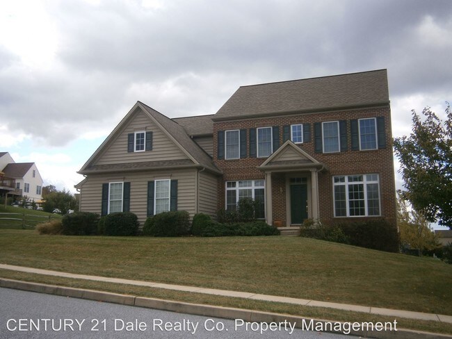 Building Photo - 2033 Westbury Ct