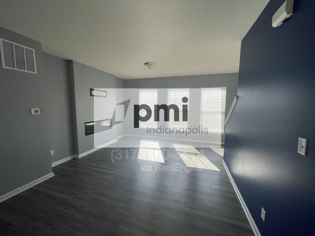 Building Photo - 2948 W New York St