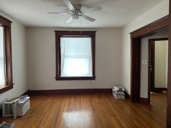 Building Photo - 510 N Loudoun St