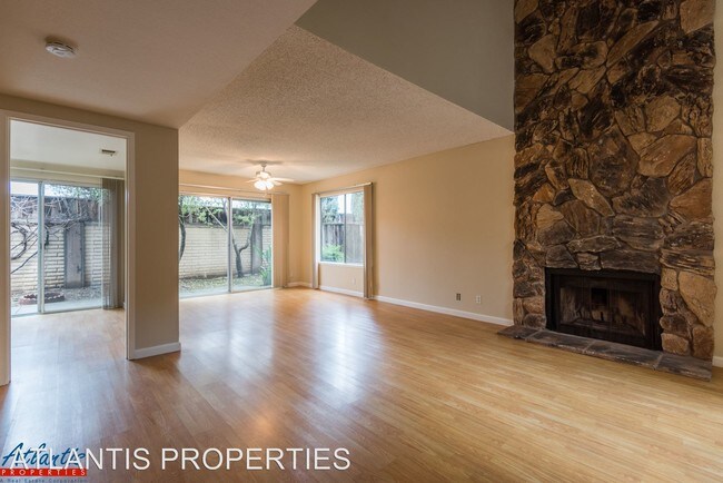 Building Photo - 7142 Gruber Ct