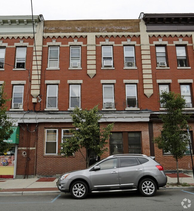 exterior - 1405 New York Ave
