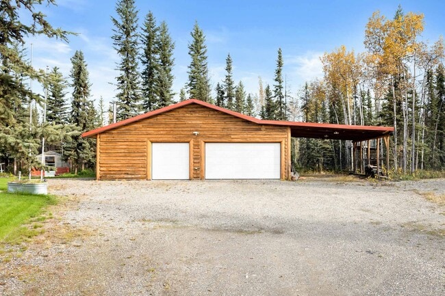 Building Photo - 3650 Apache Ct