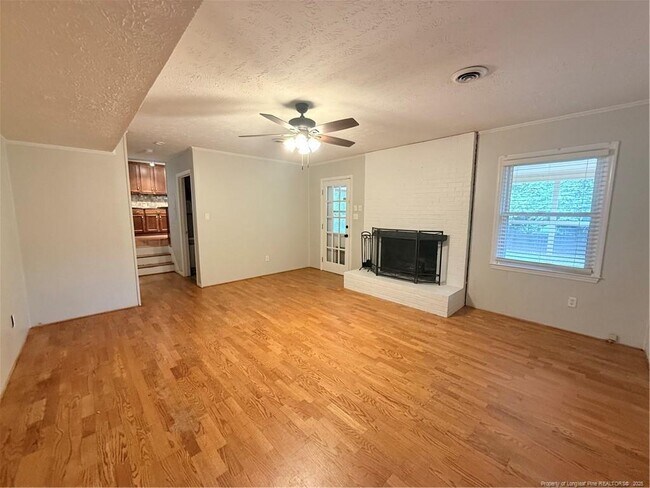 Building Photo - 5670 Blythewood Ln