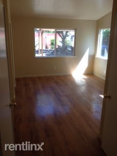 Building Photo - 3266 Dietrich Ct