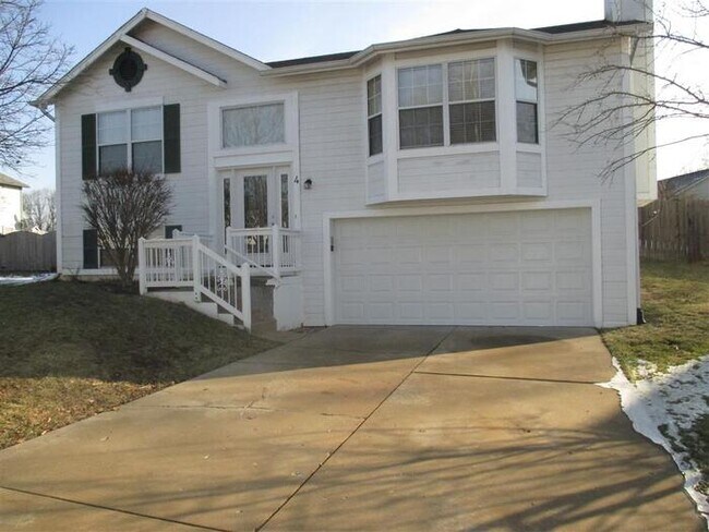 Building Photo - 4 Windstone Ct