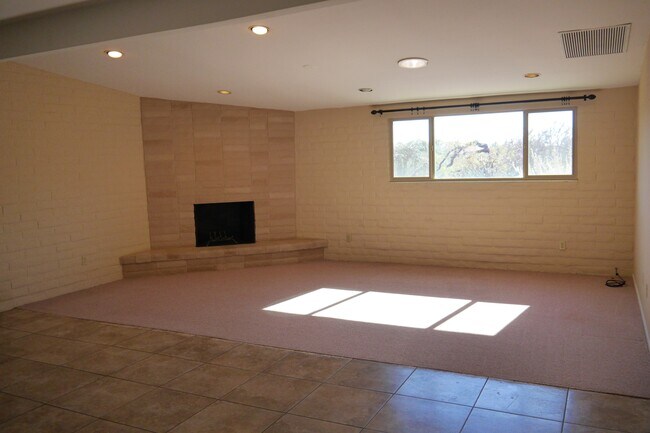Foto del edificio - 6510 N Camino Arturo