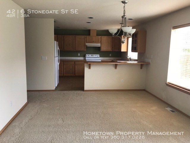 Building Photo - Beautiful 4 bdrm Home in Stonegate