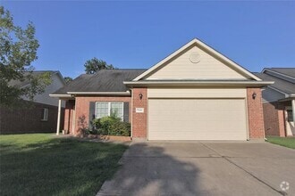 Building Photo - 406 Price Dr