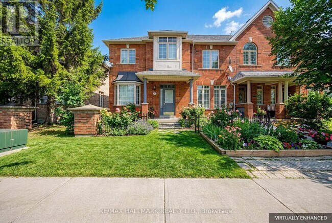 Building Photo - 10561 Bayview Ave