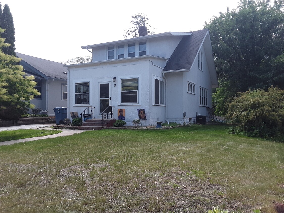 21 E 48th St, Minneapolis, MN 55419 House Rental in Minneapolis, MN