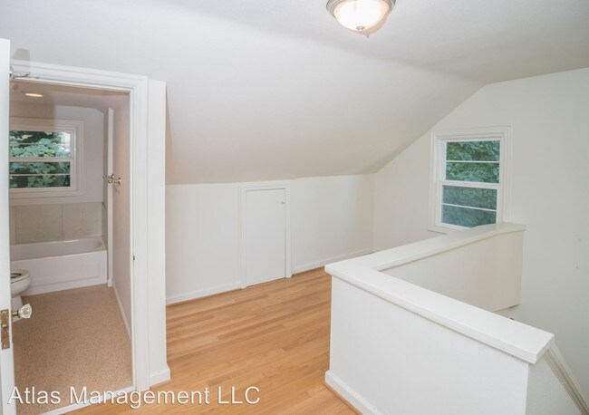 Foto del edificio - 5575 NW Willbridge Ave