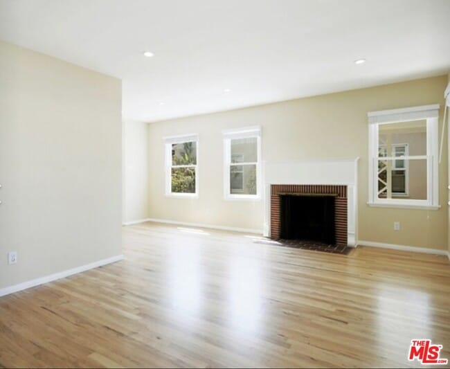 Building Photo - 4156 Chase Ave