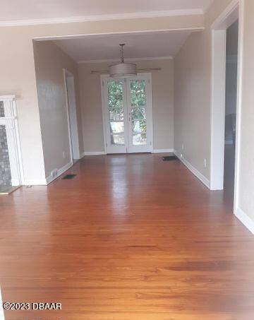 Foto del edificio - 325 Ribault Ave