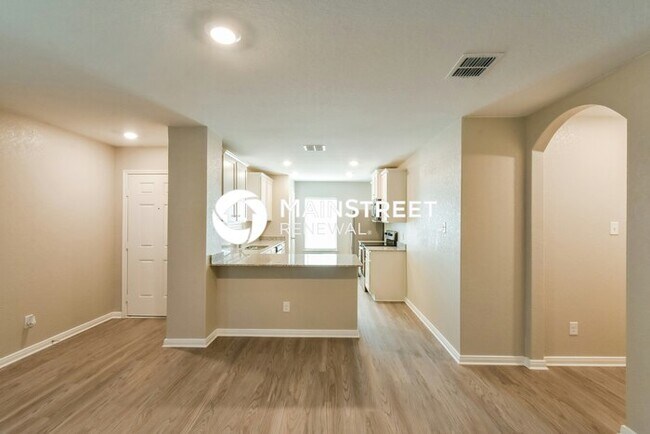 Building Photo - 3123 Begonia Bend