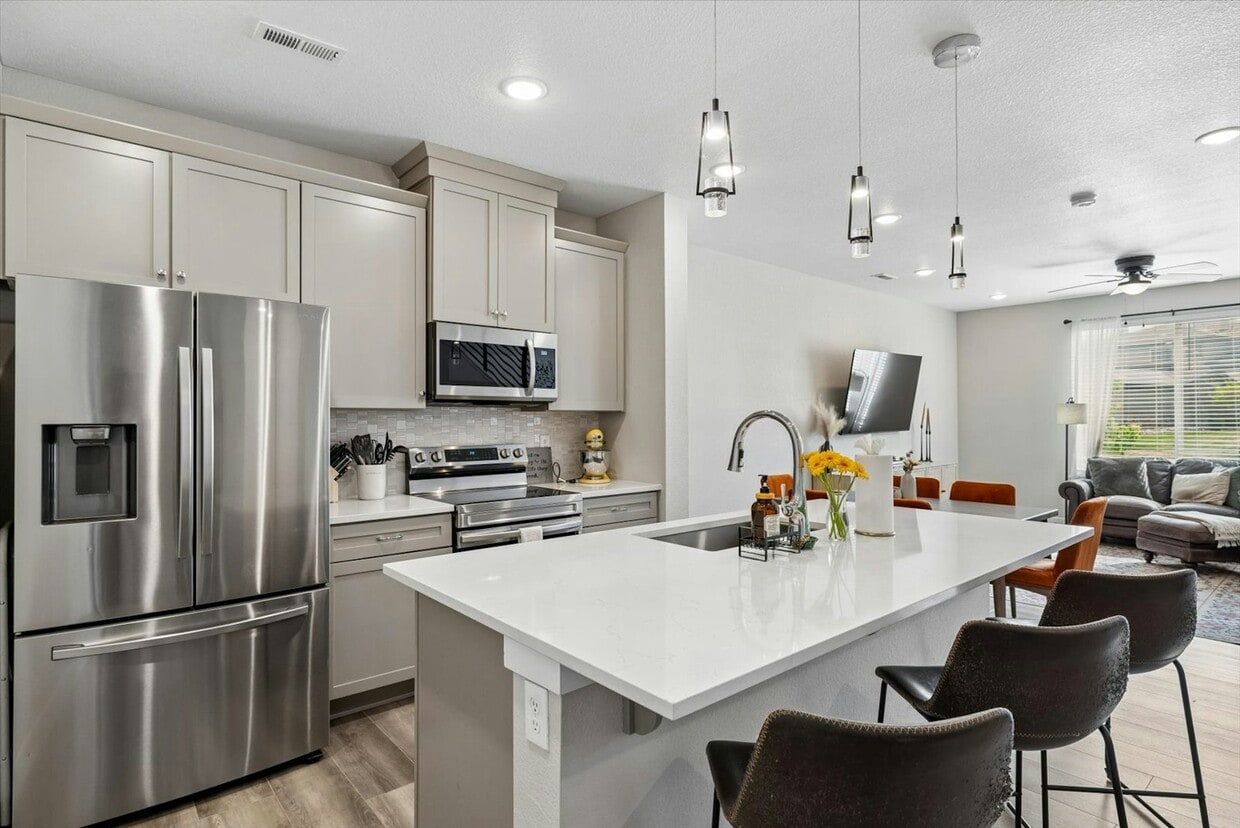 Photo - 16440 Alzere Place